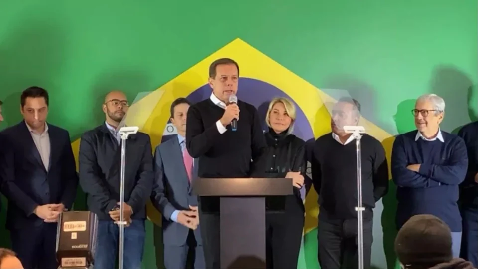 Doria anuncia desistência da pré-candidatura à Presidência nesta segunda-feira; assista