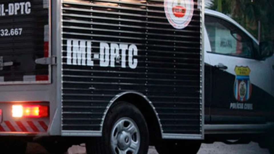 Dois homens são mortos a tiros em lava a jato na Zona Norte de Manaus