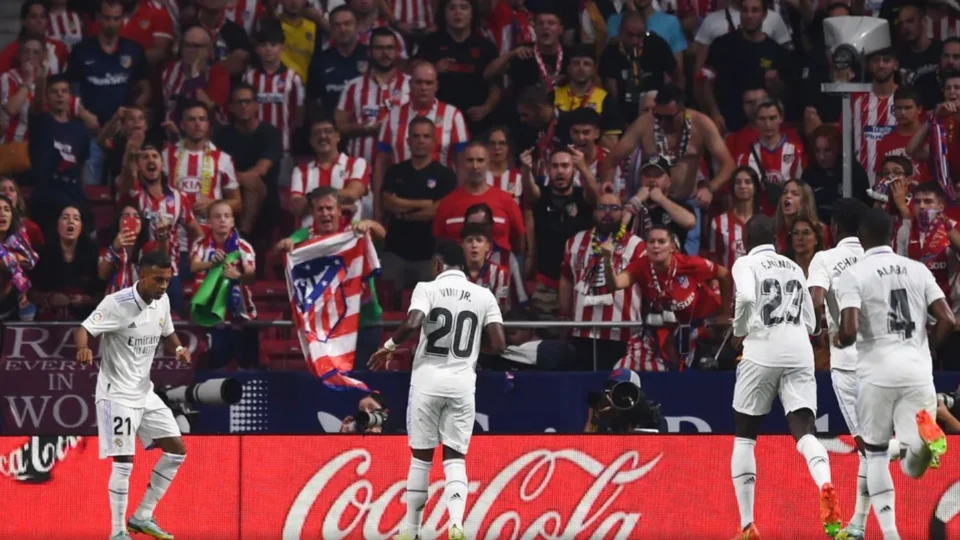 Insultos racistas contra Vinícius Júnior do Real Madrid serão investigados pela Justiça da Espanha