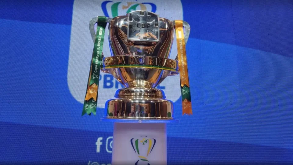 Jogo final da Copa do Brasil entre Flamengo e Corinthians será realizado no Maracanã