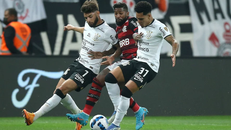 Corinthians terá menos de um mês de preparação para ‘revanche’ com Flamengo na final da Copa do Brasil 2022