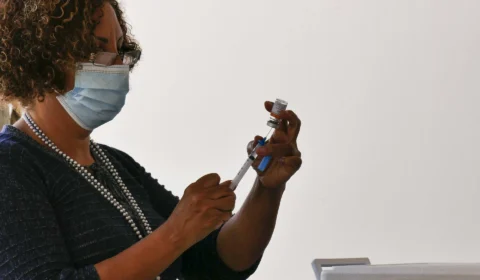 Covid-19: Manaus conta com 75 pontos de vacinação nesta sexta