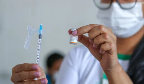 Manaus tem 75 pontos de vacinação contra Covid-19 nesta sexta