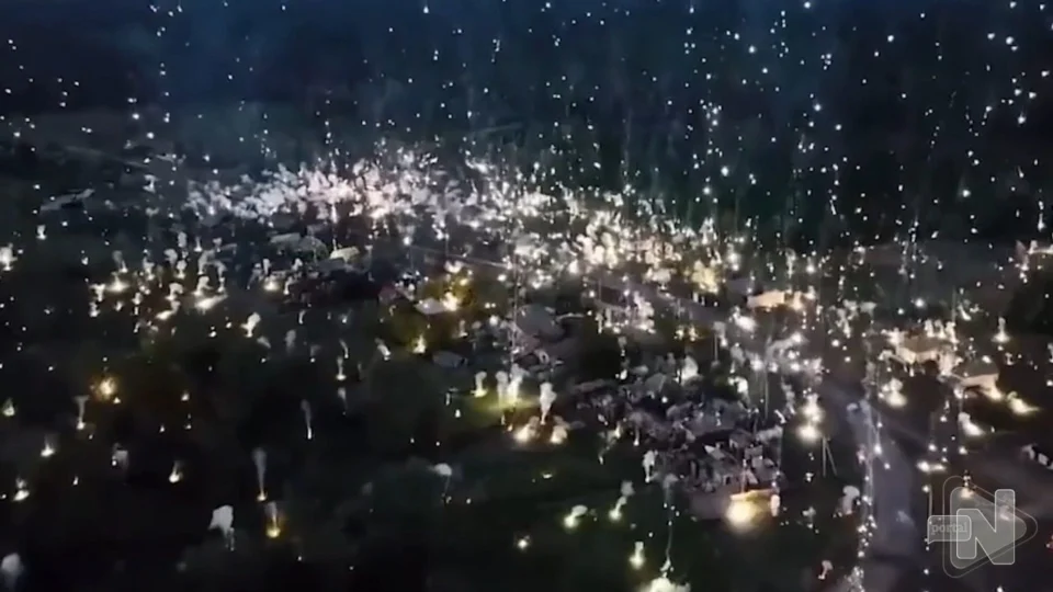 Munições caem do céu em ataque de Thermite, na Ucrânia; veja vídeo