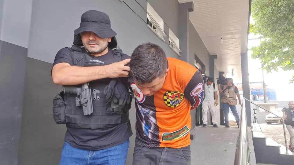 Homem é preso suspeito de matar segurança de padaria na Zona Norte de Manaus