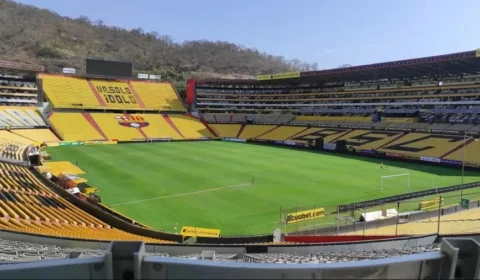A pouco mais de dois meses para final da Libertadores, Guayaquil vive drama de reserva de voo e hospedagem