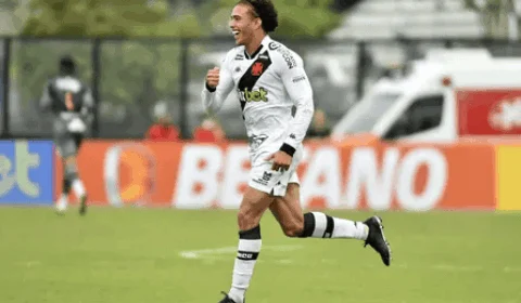 Vasco vence Bahia por 1 a 0 com golaço de Figueiredo e entra no G-4 da Série B do Brasileiro