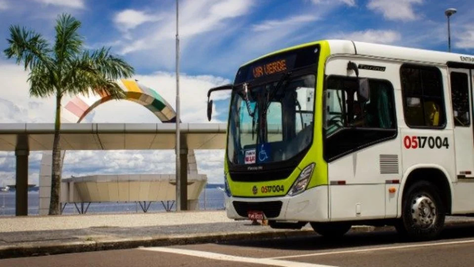 Nova linha de ônibus vai atender Ponta Negra a partir de segunda-feira (9/5)