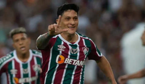 Fluminense bate Goiás por 3 a 2 e ocupa terceira posição na tabela de classificação do Campeonato Brasileiro