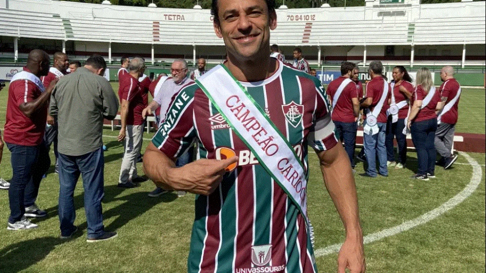 Atacante Fred do Fluminense vai ‘suspender chuteiras’ no dia 21 de julho