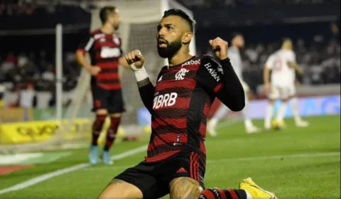 Atacante do Flamengo Gabigol se mostra carrasco do São Paulo