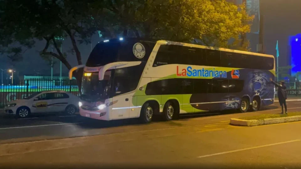 Palmeiras já está no Paraguai pro duelo diante do Cerro Porteño pelas oitavas de final da Libertadores da América