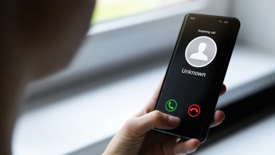 Anatel determina bloqueio de chamadas automatizadas que desligam ‘na cara’