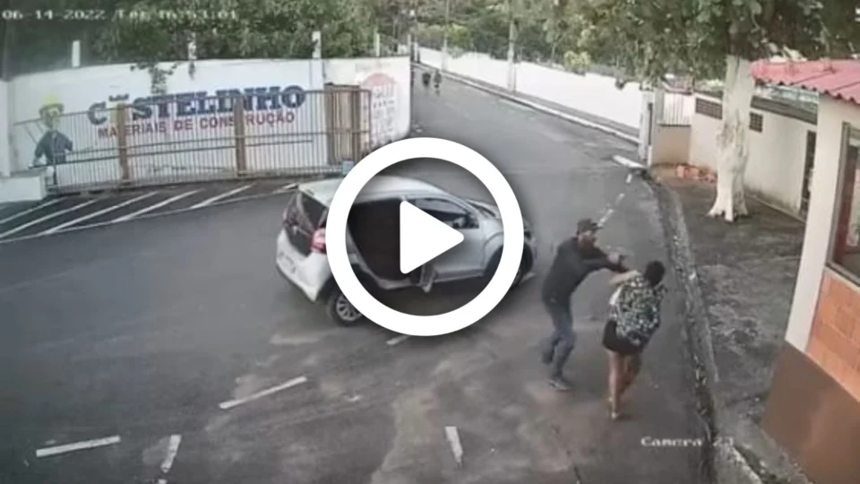 VÍDEO: dupla de suspeitos que cometia assaltos pela cidade é presa em Manaus