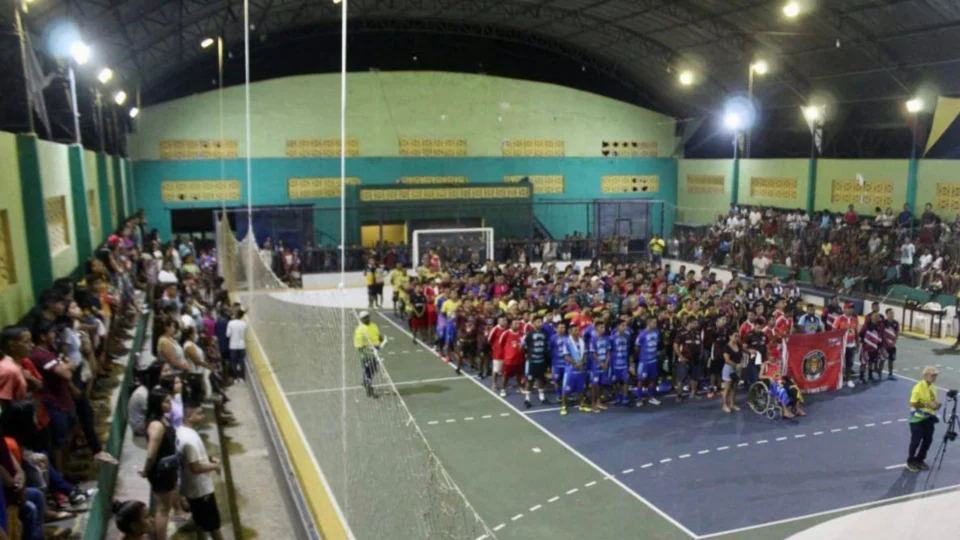 Atalaia do Norte, no AM, vai pagar R$ 1,7 milhão na construção de duas quadras em escolas