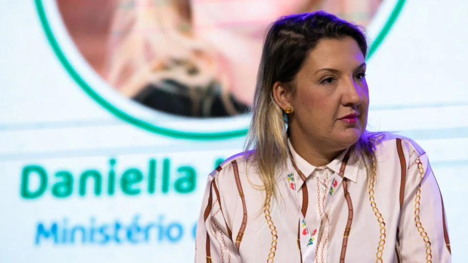 Economista Daniella Marques assume presidência da Caixa nesta terça-feira