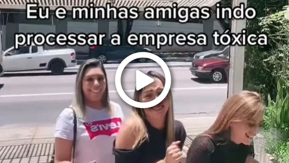 VÍDEO: no TikTok, mulher dança para comemorar processo trabalhista e acaba perdendo indenização