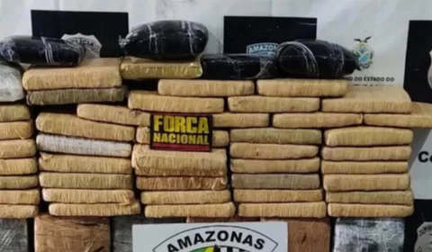 Mais de 78 kg de drogas são apreendidas em embarcação no Porto de Coari, no AM