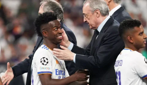 Presidente do Real Madrid enche Vinícius Júnior de elogios às vésperas de assinatura de contrato