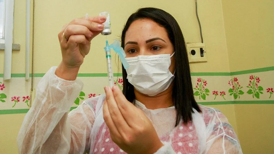 Vacinação contra influenza e sarampo em Manaus será realizada em dez UBSs de horário ampliado neste sábado