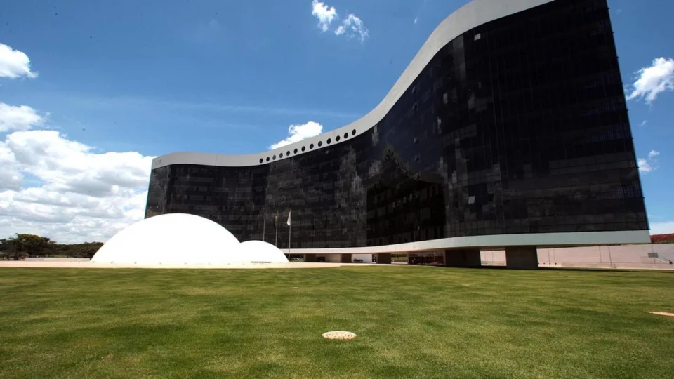 Eleições 2022: partidos devem seguir mesmas coligações para governo e Senado