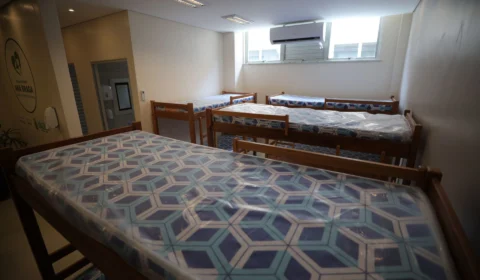 Construção de albergue para mães na Maternidade Ana Braga, em Manaus, entra em fase final