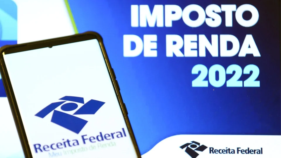 Receita Federal abre consulta ao 3º lote de restituição nesta sexta-feira