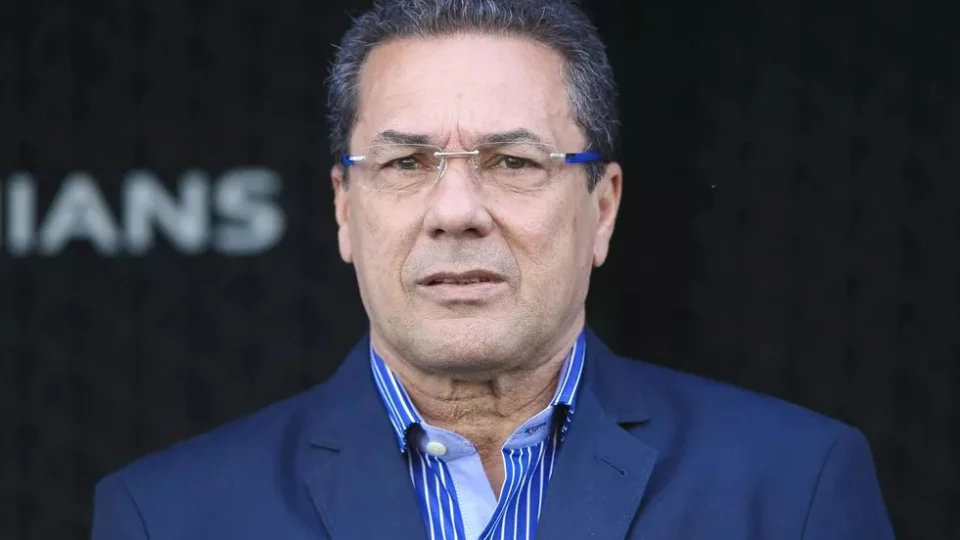 Ex-técnico Vanderlei Luxemburgo tem candidatura ao Senado removida por partido no Tocantins: ‘uma rasteira’
