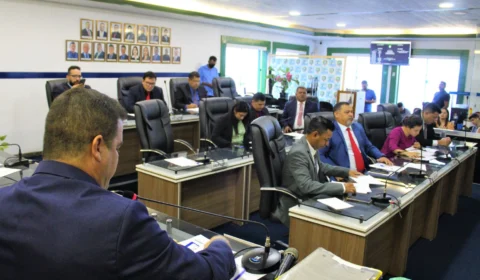 Câmara de Manacapuru, no AM, pretende gastar quase R$ 500 mil com combustíveis, gás de cozinha e locação de veículo