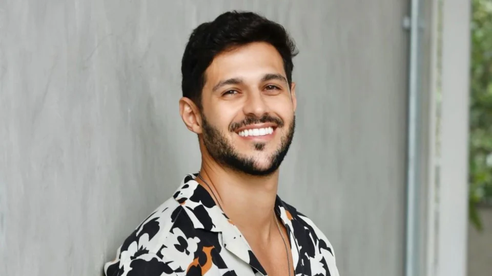 Rodrigo Mussi recebe alta de hospital em SP e vai seguir tratamento em clínica