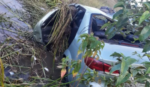 No Amazonas, três pessoas morrem em acidente na BR 319