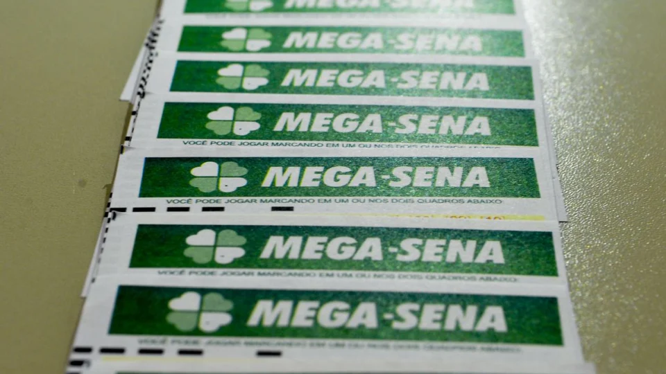 Mega-Sena deve pagar prêmio de R$ 3 milhões neste sábado
