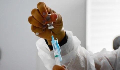 Covid-19: confira pontos de vacinação para adultos e crianças nesta quinta-feira, em Manaus