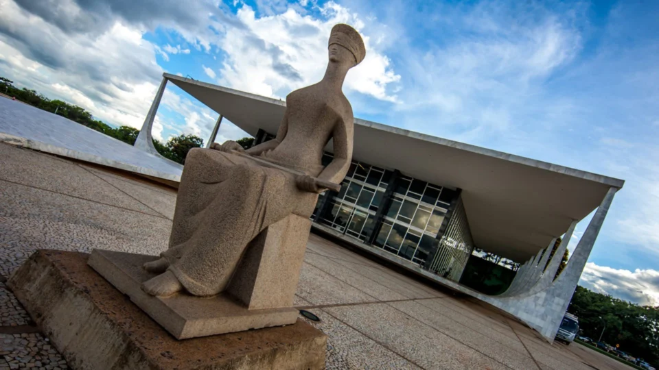 STF retoma nesta quarta julgamento da nova Lei de Improbidade Administrativa
