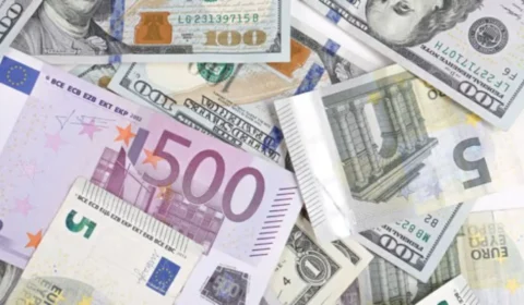 Euro e dólar custam o mesmo valor pela primeira vez na história