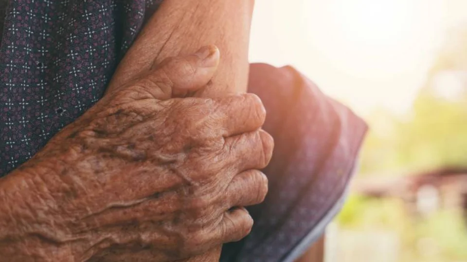 Dupla é presa por maus-tratos a uma idosa de 72 anos na Zona Sul de Manaus