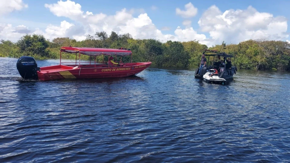 Buscas por paraquedista desaparecido entram no 5° dia em Iranduba-AM