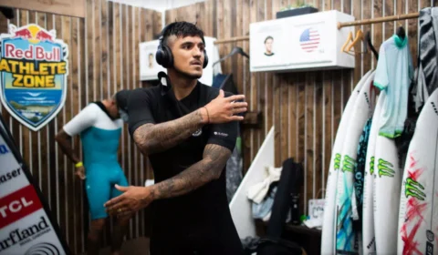Gabriel Medina passa por cirurgia em São Paulo para melhorar respiração