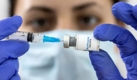 União Européia assina acordo para compra de 110 mil doses da vacina contra varíola dos macacos