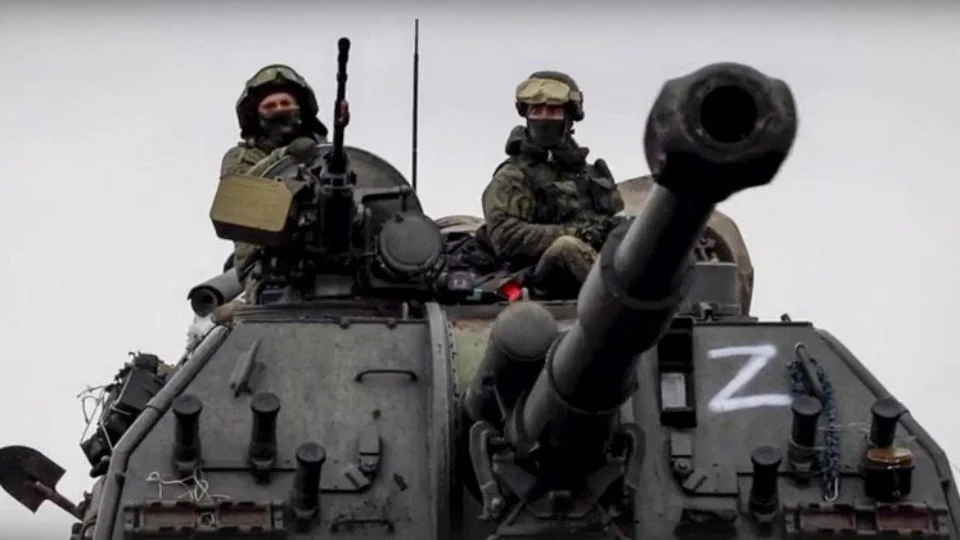 Guerra na Ucrânia: adolescente engravida após estupro coletivo de soldados russos, diz psicóloga