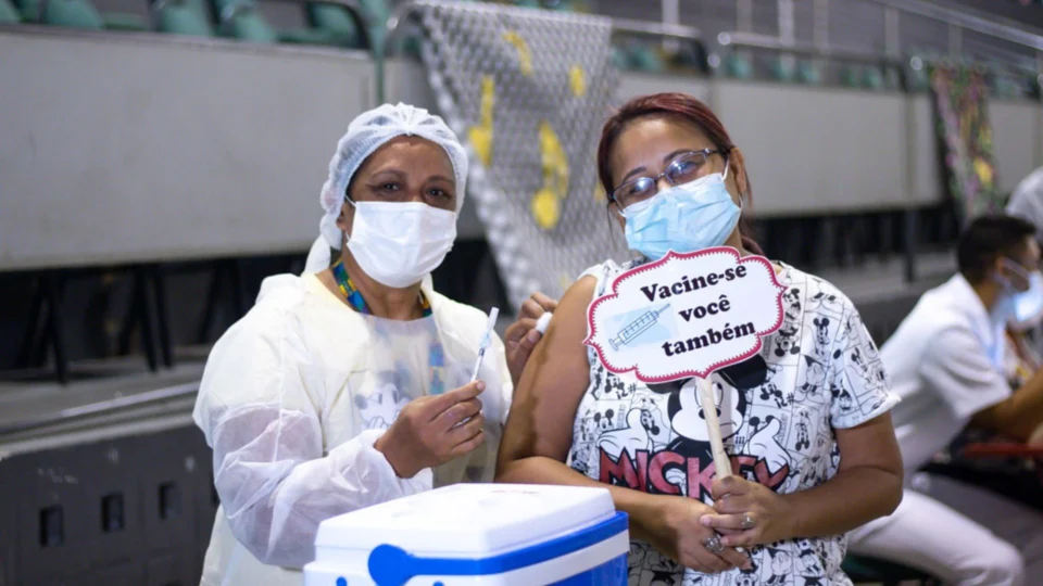 Confira os pontos de vacinação contra a Covid-19 nesta quinta-feira em Manaus