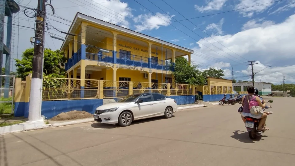 Humaitá, no AM, dispensa licitação de R$ 240 mil para reforma de escola em zona rural