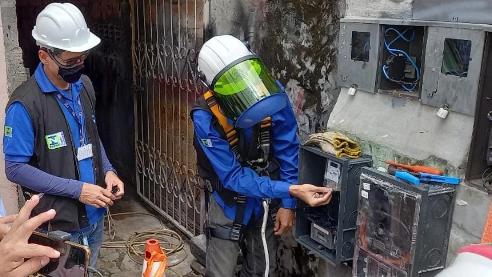 Amazonas Energia é multada por irregularidades em medidores convencionais