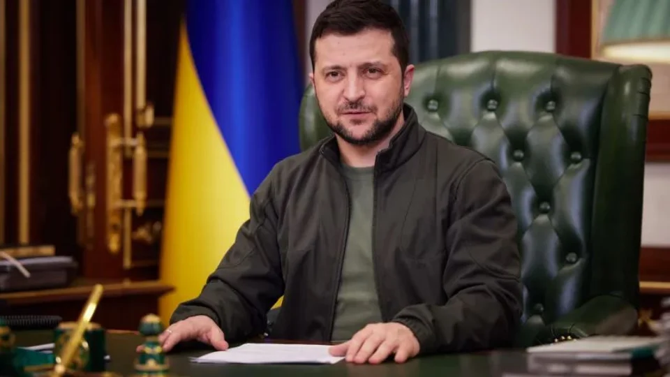 Zelensky diz que negociação de paz com a Rússia está longe de acontecer : ‘o povo ucraniano quer matá-los’