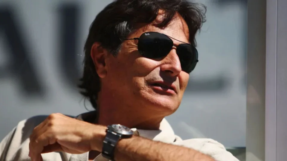 Justiça considera ação contra Piquet por falas racistas sobre Lewis Hamilton