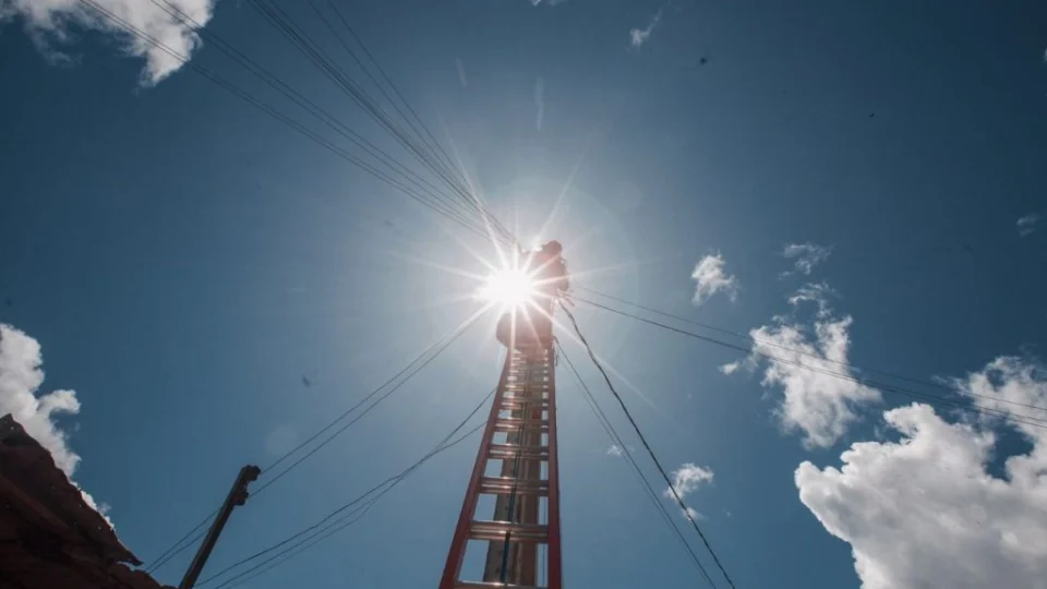No Amazonas, Parintins começa implantar iluminação de LED