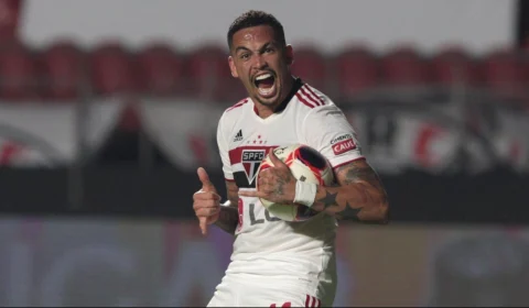 São Paulo vence América/MG por 1 a 0 e sai na frente por uma vaga na semifinal da Copa do Brasil
