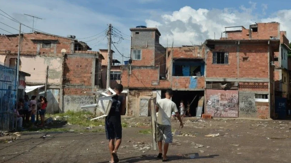 Entra em vigor lei que torna permanente Auxílio Brasil de R$ 400