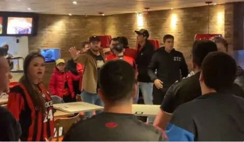 Flamengo pede que CBF puna envolvidos na expulsão de torcedores de restaurante em Curitiba nesta quarta-feira (17)