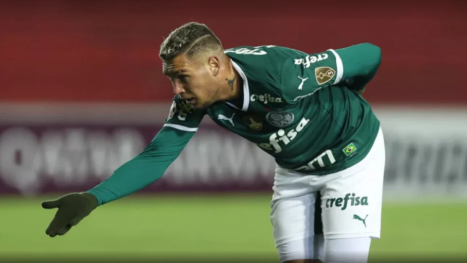 Rafael Navarro é um dos responsáveis pelo desempenho ‘esmagador’ do Palmeiras na Libertadores da América